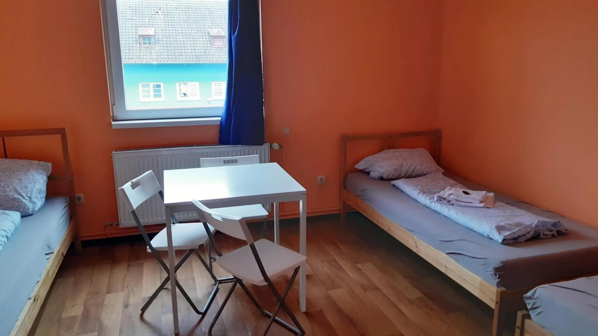Low Budget Allach Hostel Rooms & Apartments Tub 19A München
