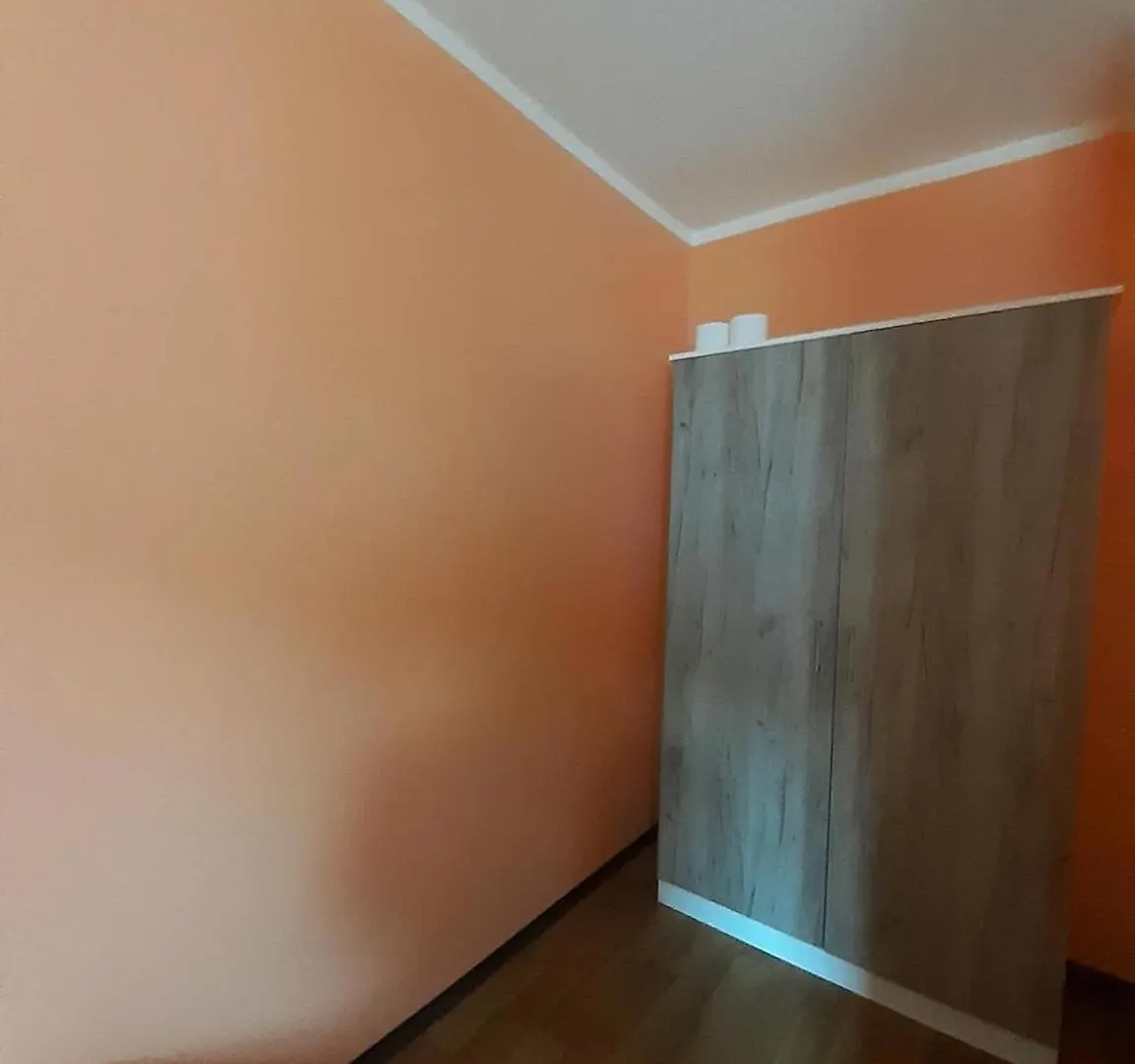Low Budget Allach Hostel Rooms & Apartments Tub 19A Munich