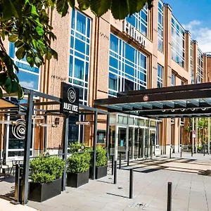 4* מלון Hilton