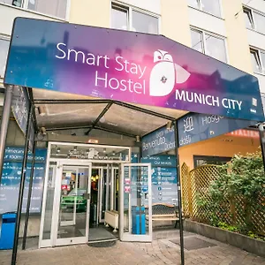  Hostel Smart -