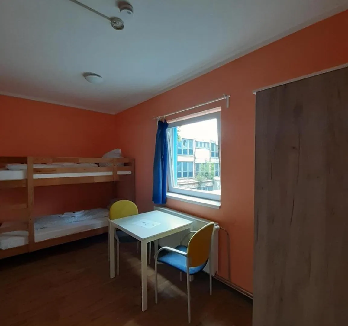 Low Budget Allach Hostel Rooms & Apartments Tub 19A München