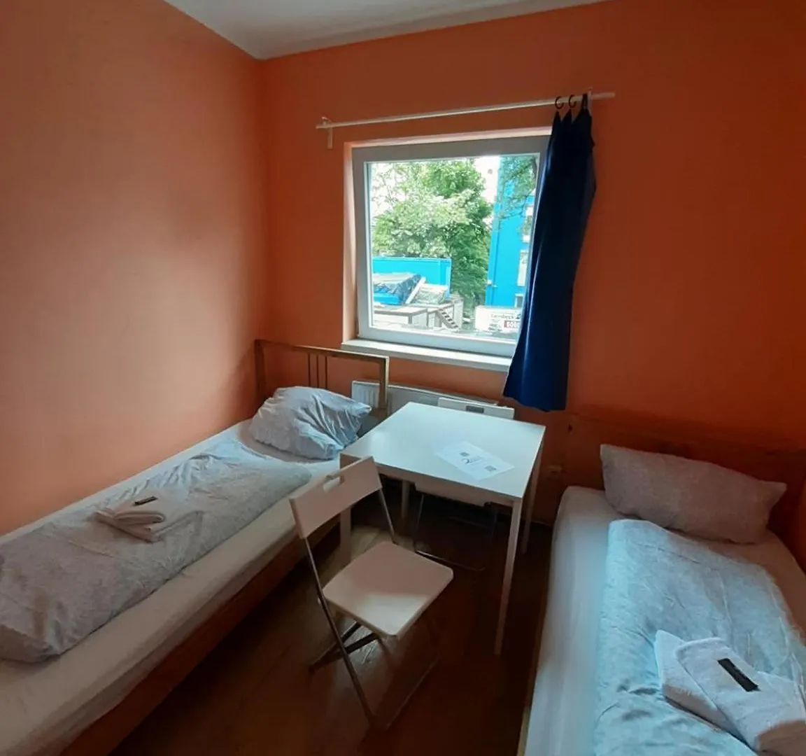 Low Budget Allach Hostel Rooms & Apartments Tub 19A München