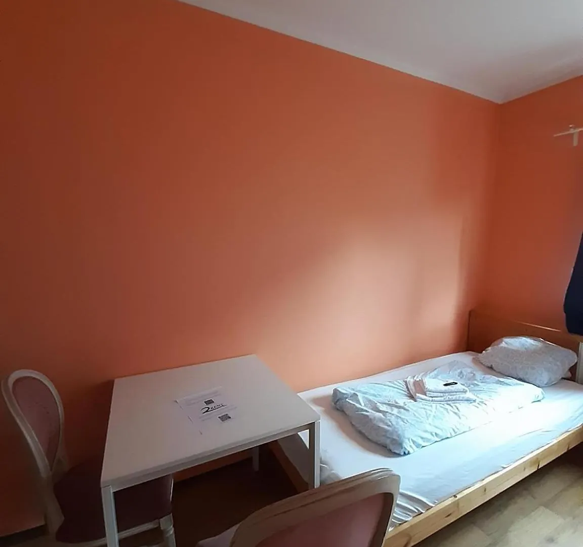 Low Budget Allach Hostel Rooms & Apartments Tub 19A München 0*,  Tyskland