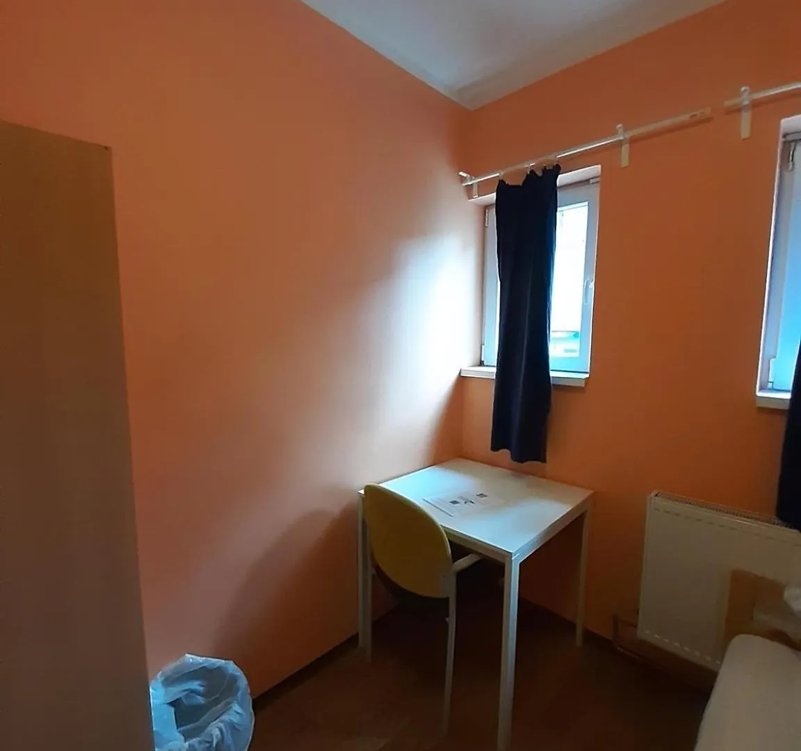 Low Budget Allach Hostel Rooms & Apartments Tub 19A München 0*,