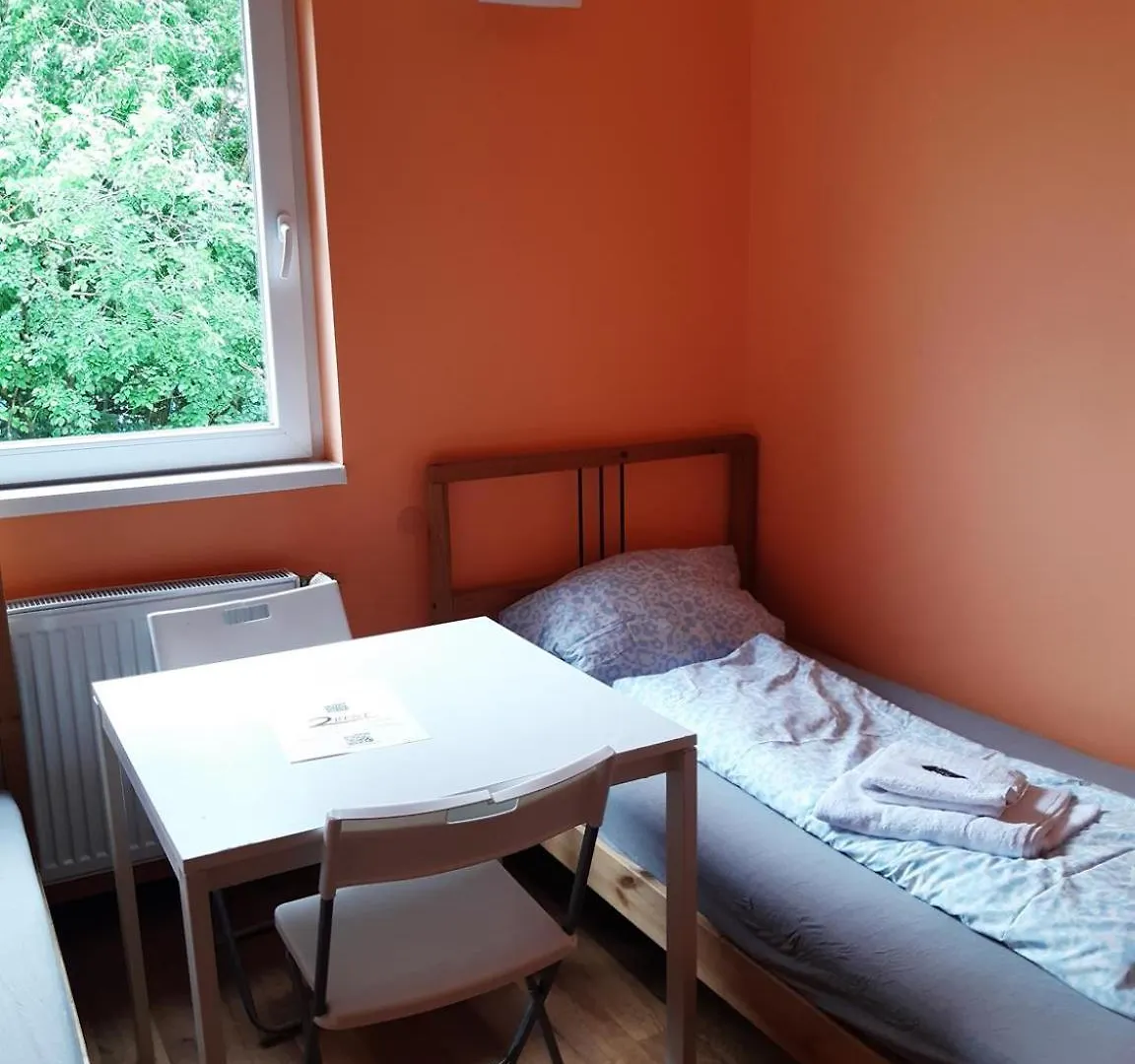 Low Budget Allach Hostel Rooms & Apartments Tub 19A Munich 0*,