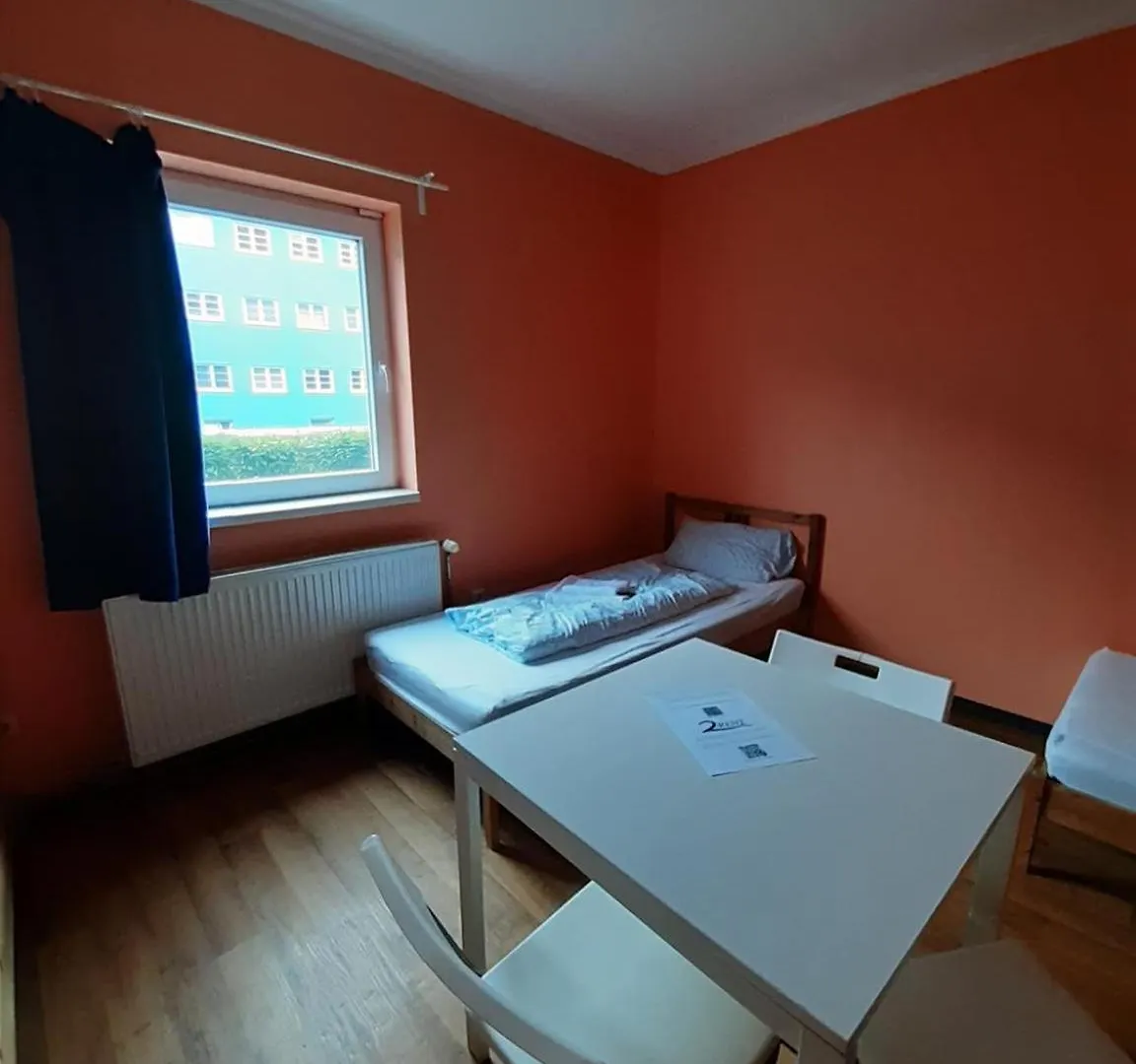 Low Budget Allach Hostel Rooms & Apartments Tub 19A Munich Germany